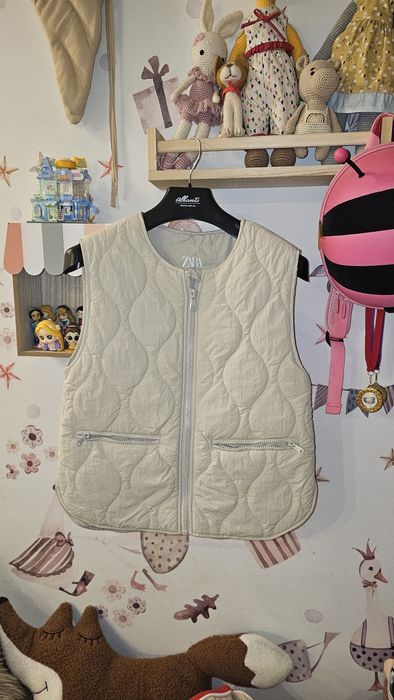 Безрукавка жилетка zara