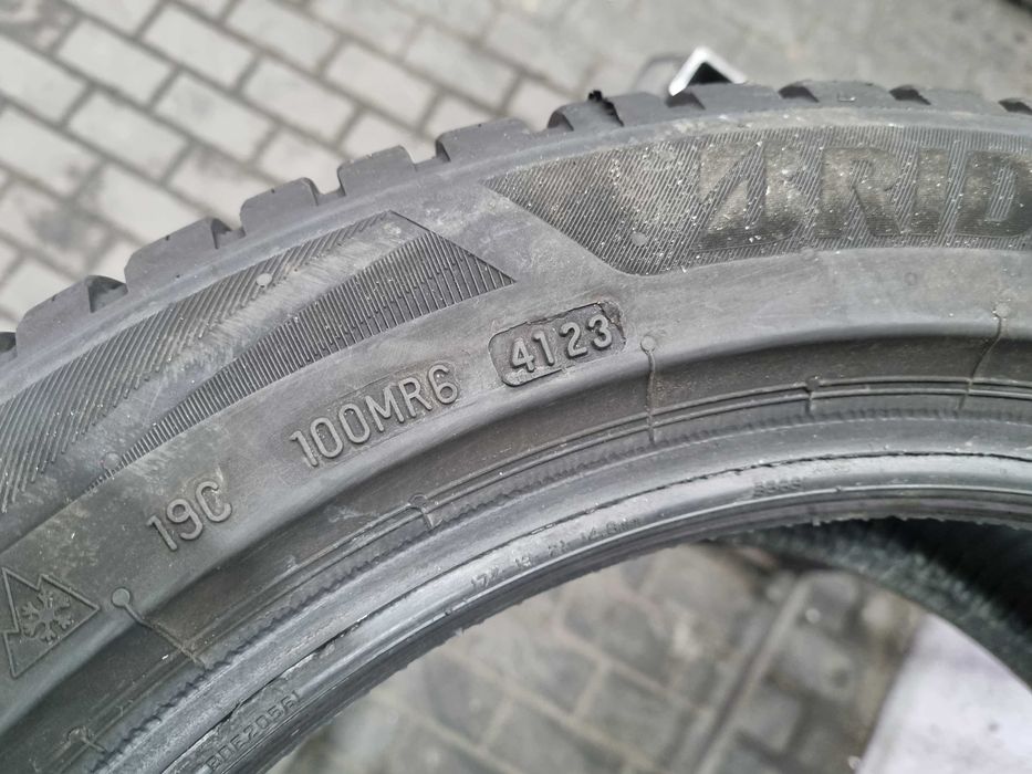 225/50/17 98V Bridgestone Turanza All Season 6 Dot.4123R