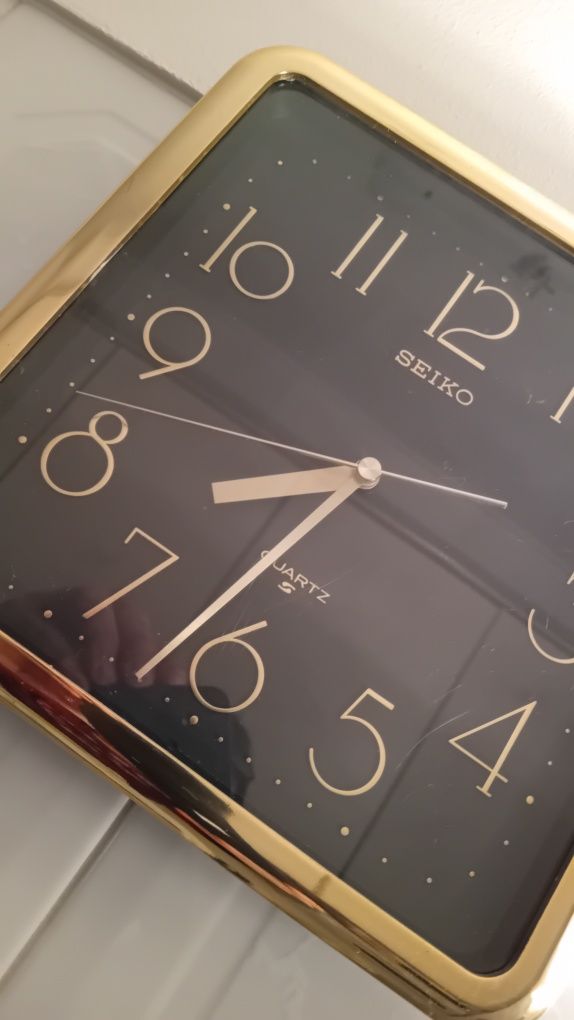 Relógio de parede Seiko Quartz