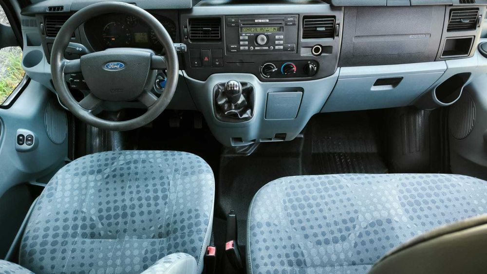 Ford Transit 9 Lugares