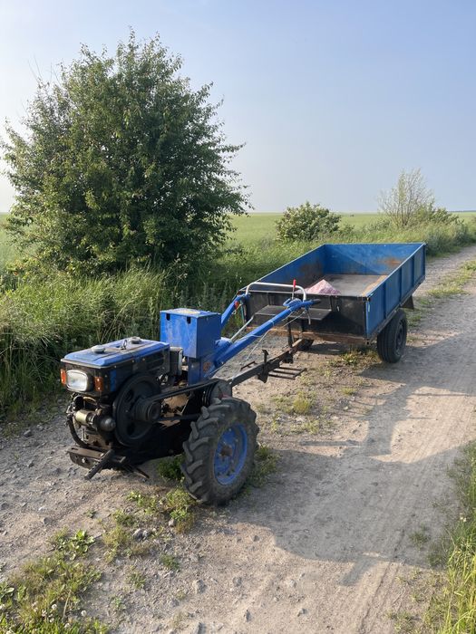 Продам мотоблок Зубр з прицепом,фриза,косарка