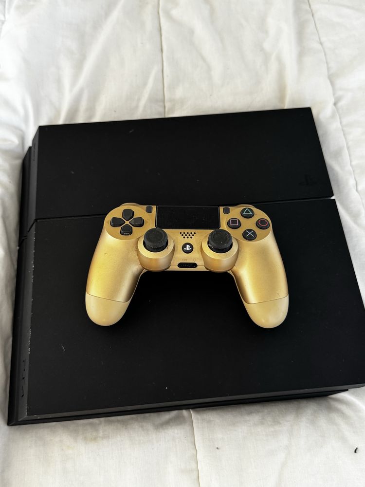 Vendo playstation 4