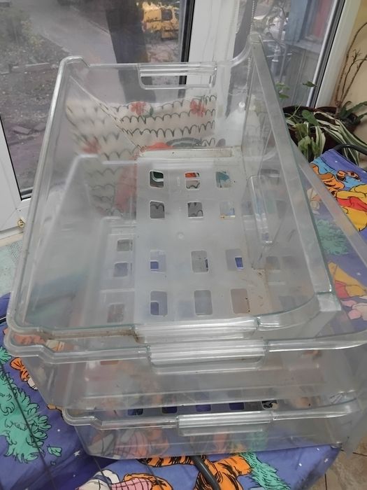 Ящики для холодильника морозилки Snaige