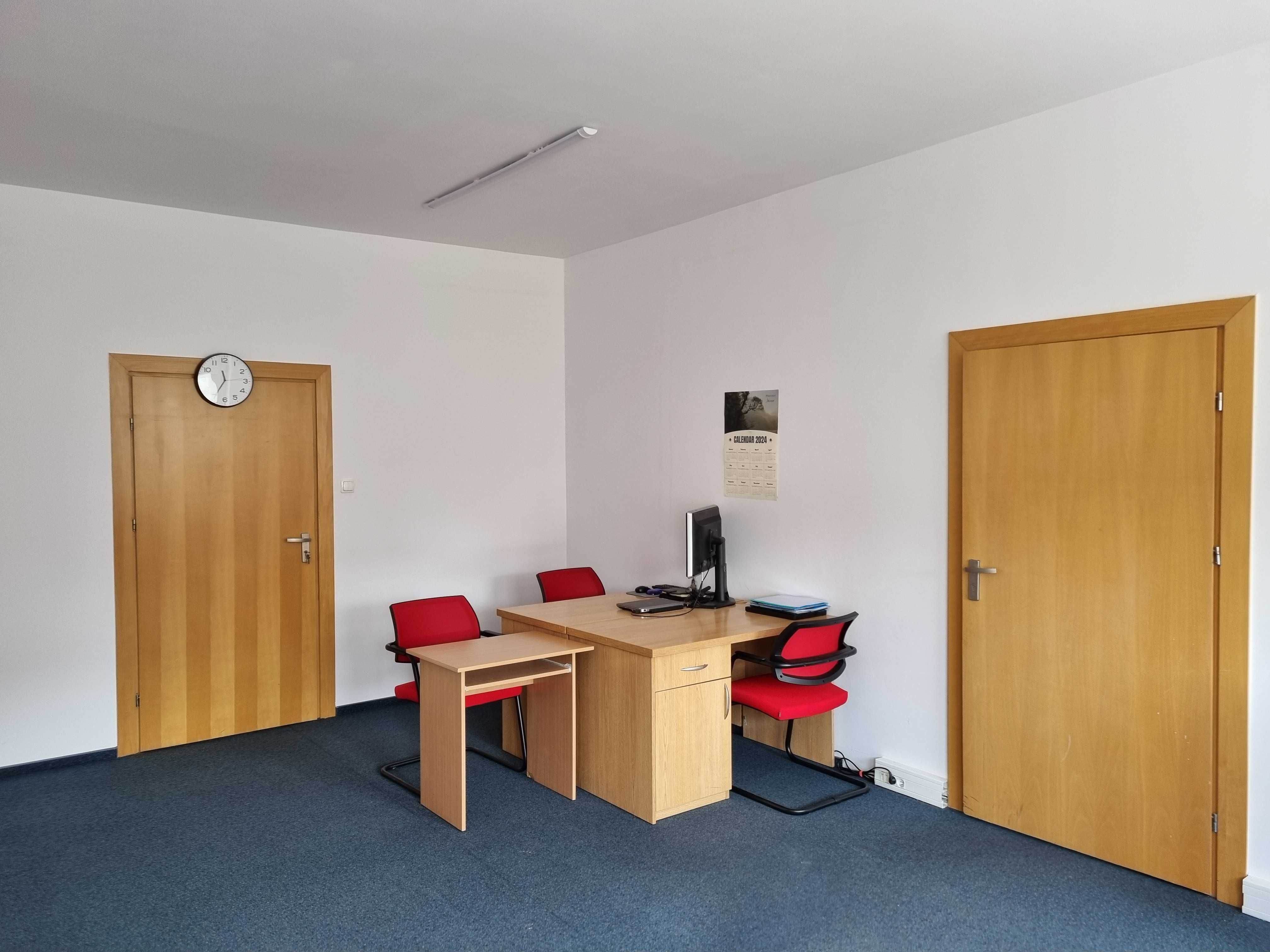 Lokal 33+30 m2 w centrum Radomia, blisko Urzędu Miejskiego, z opłatami