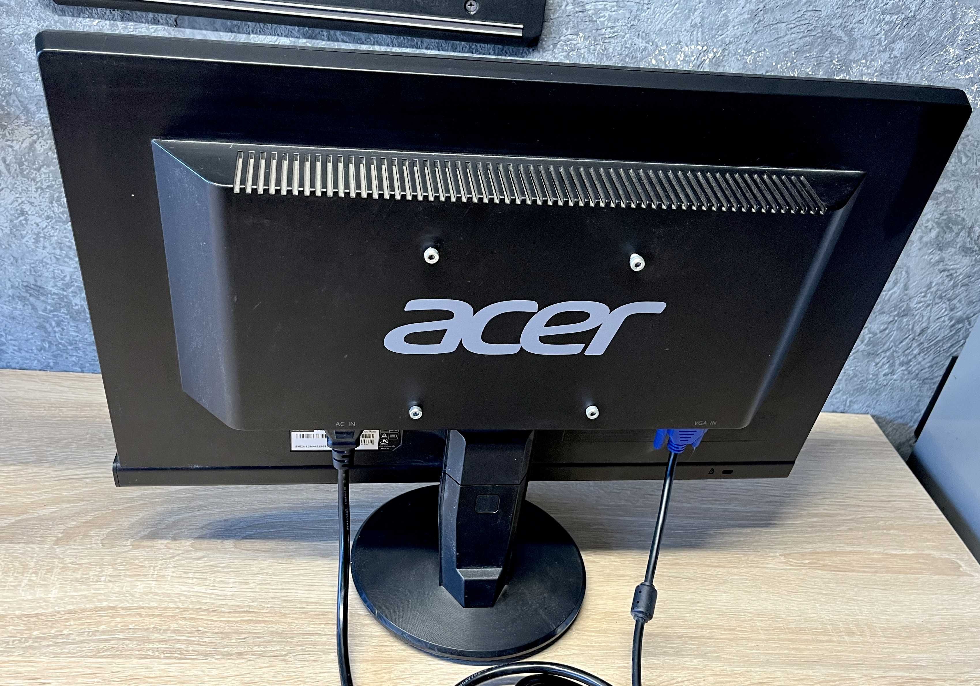Монітор 19" Acer P196HQV