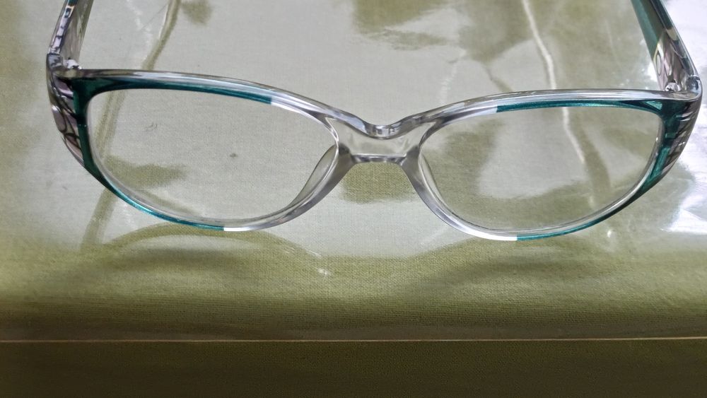 Окуляри з діоптрією +2,25