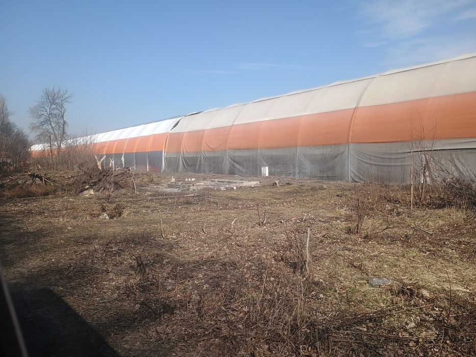 Hala namiotową - plandeka z hali namiotowej
