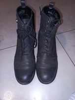 Botki grafitowe rozm.39 25,5cm.