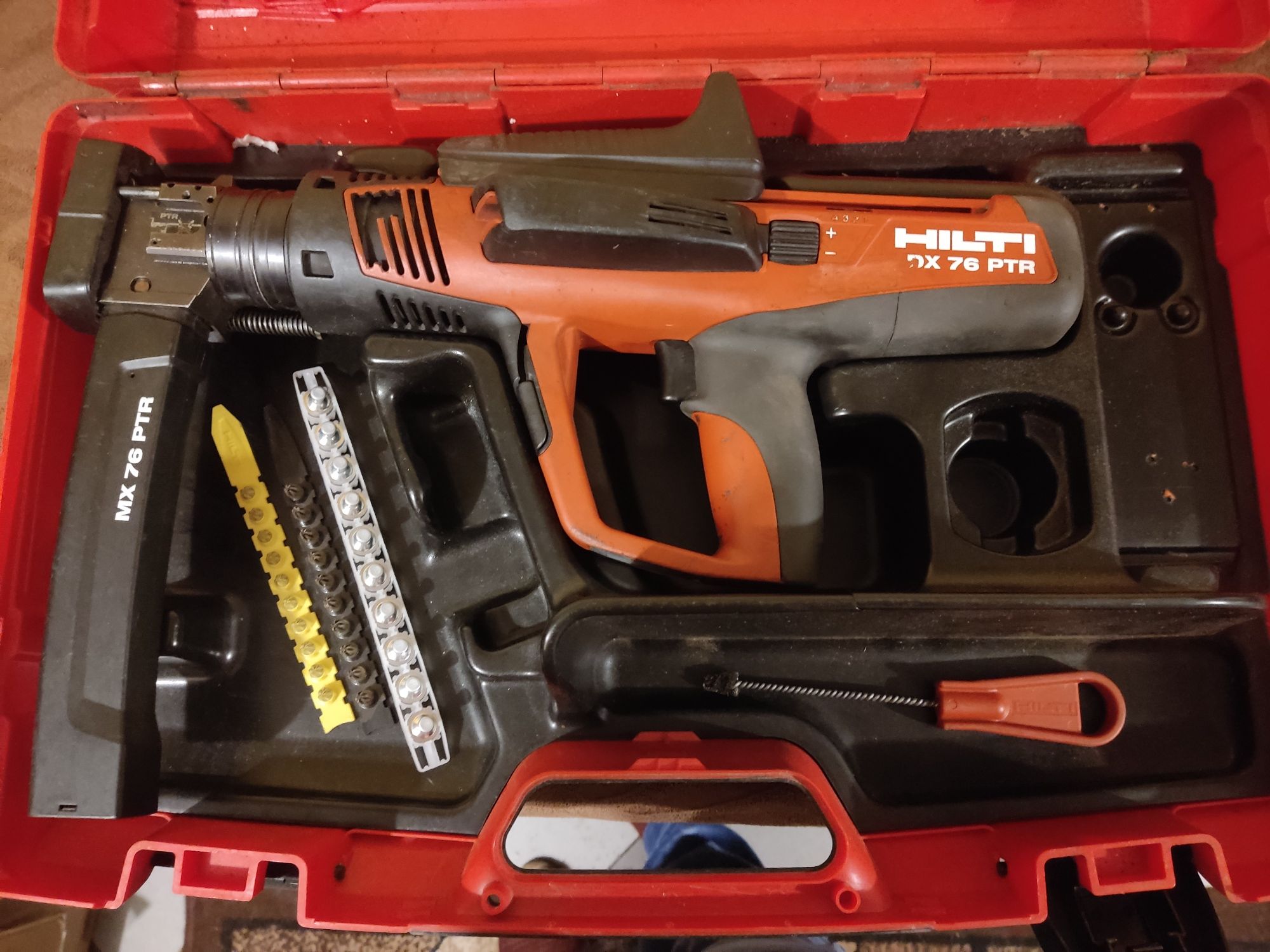 HILTI DX76 PTR osadzak mocowania blach do stali