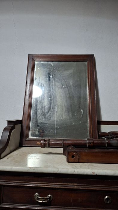 Cómoda antiga para restauro