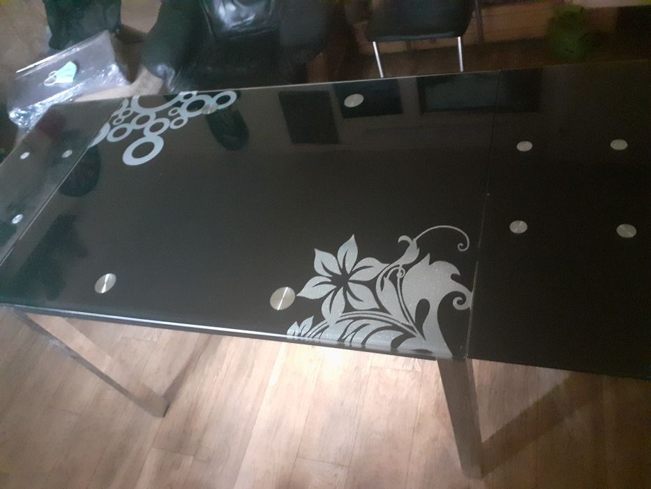 Стіл розкладний скляний