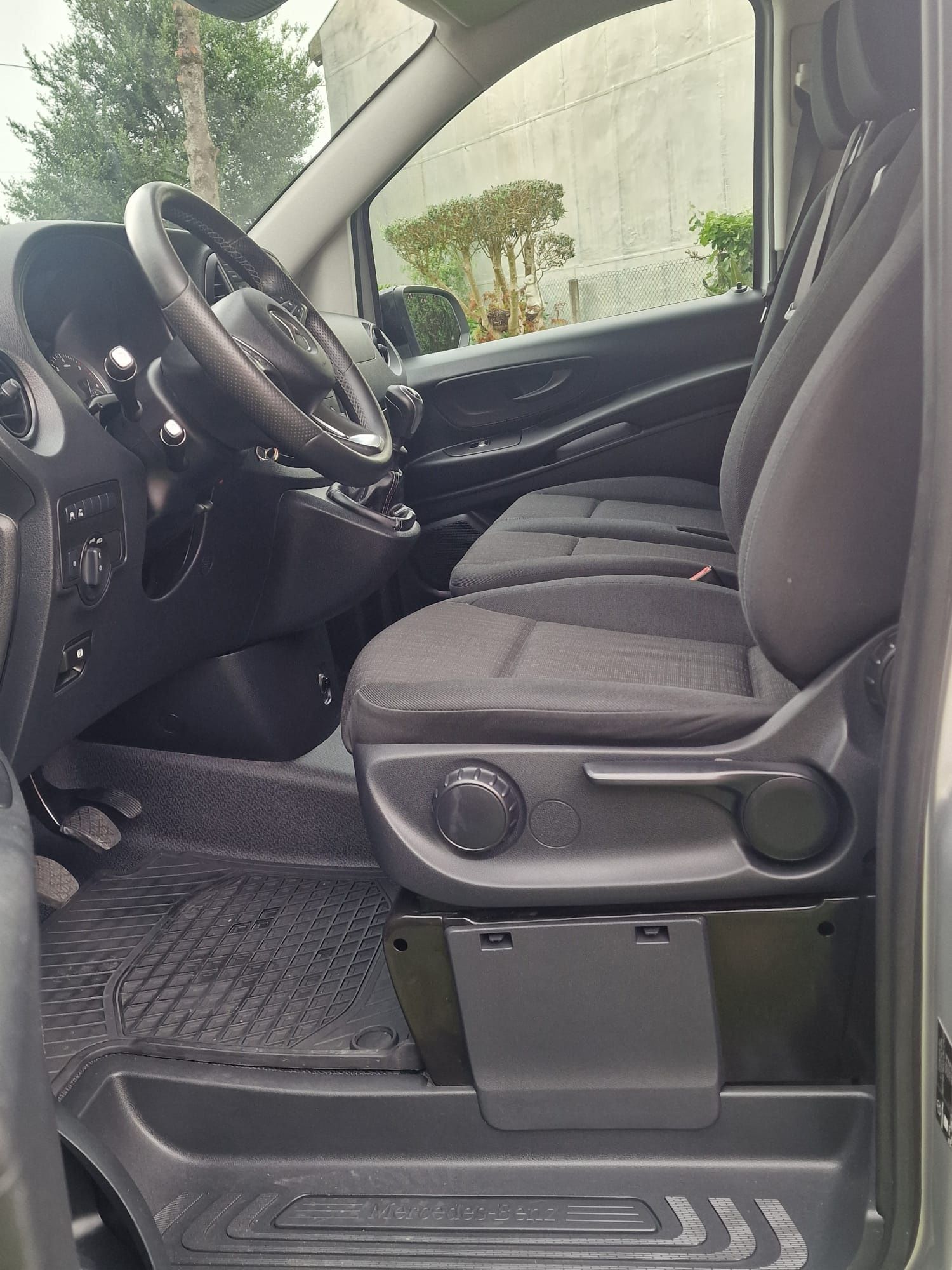Mercedes Vito 114 Cdi Extra Longa full extras [RESERVADA]
