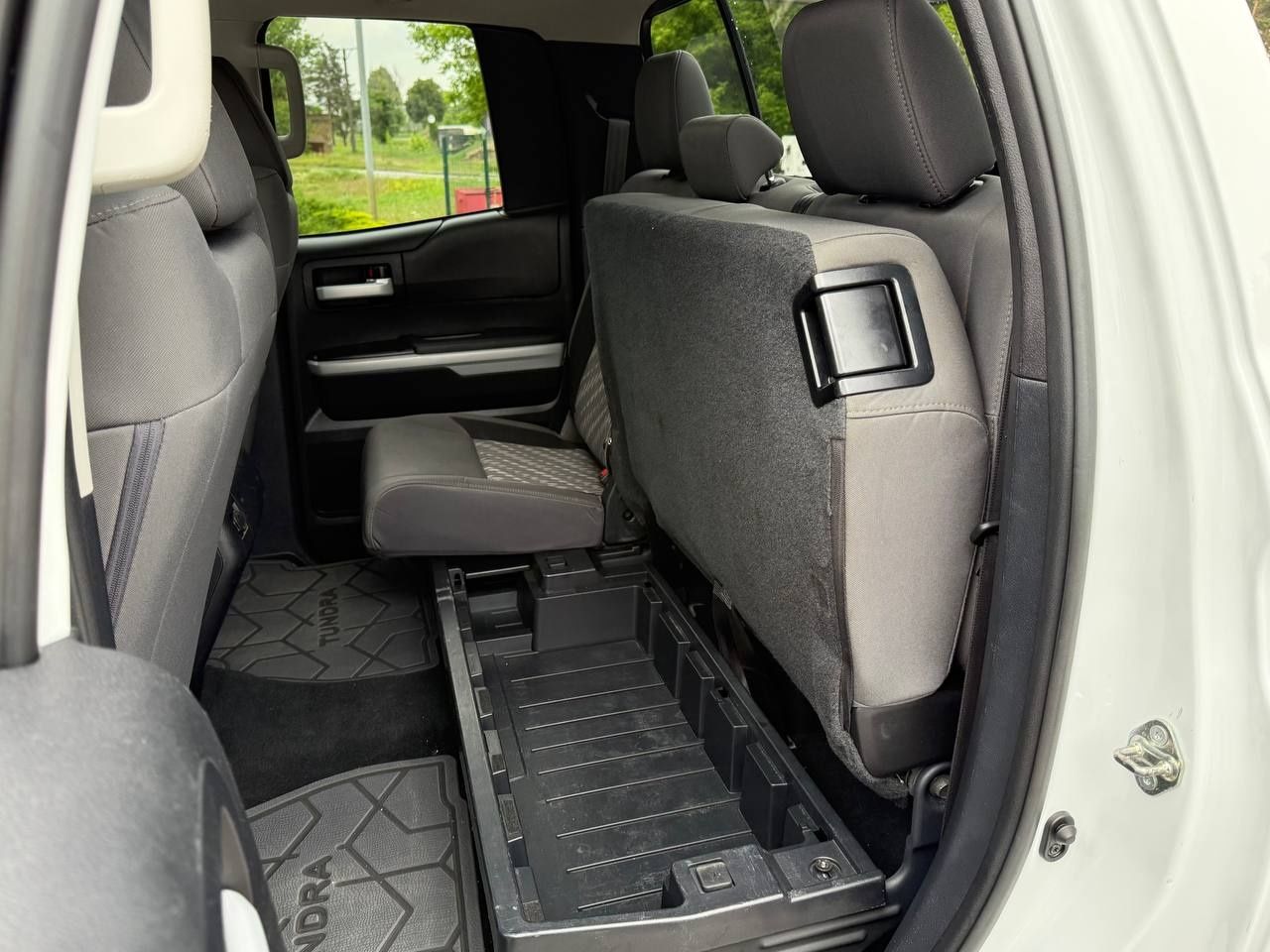 Toyota Tundra 2018 року, 5.7 бензин, автомат, повний привід, 140т.км