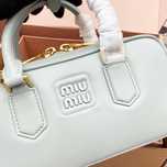 Miu Miu torba w kolorze morza - używany designerski klasyk!