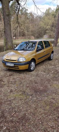 Renault clio  1.2 benzyna  2001