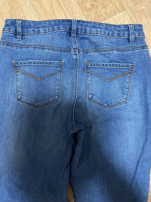 Джинсы бойфренды женские