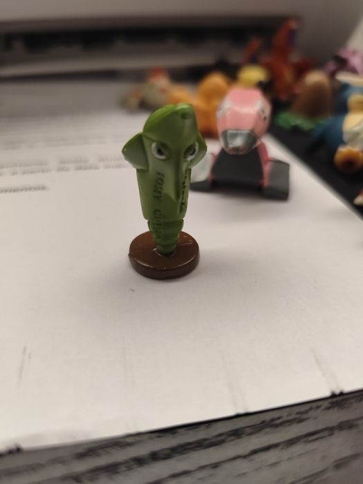 Vendo conjunto figuras Pokémon