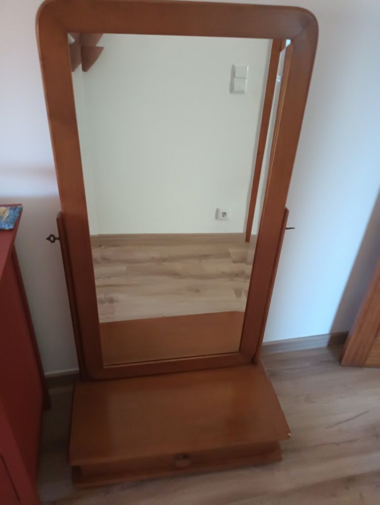 Espelho de pé com gaveta Castanho