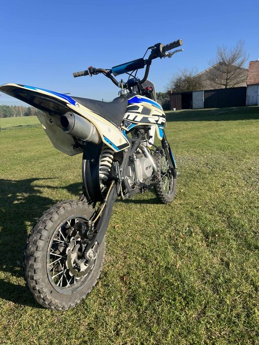 Motocykl MRF140RC