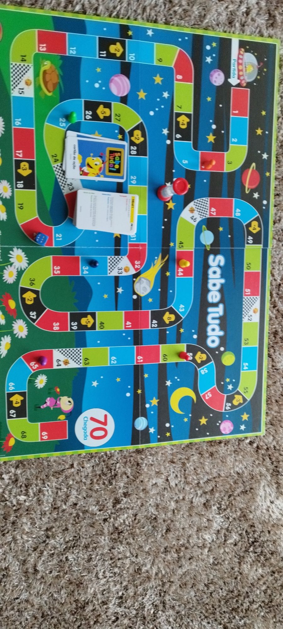 Jogo de tabuleiro Alfa Sabe Tudo