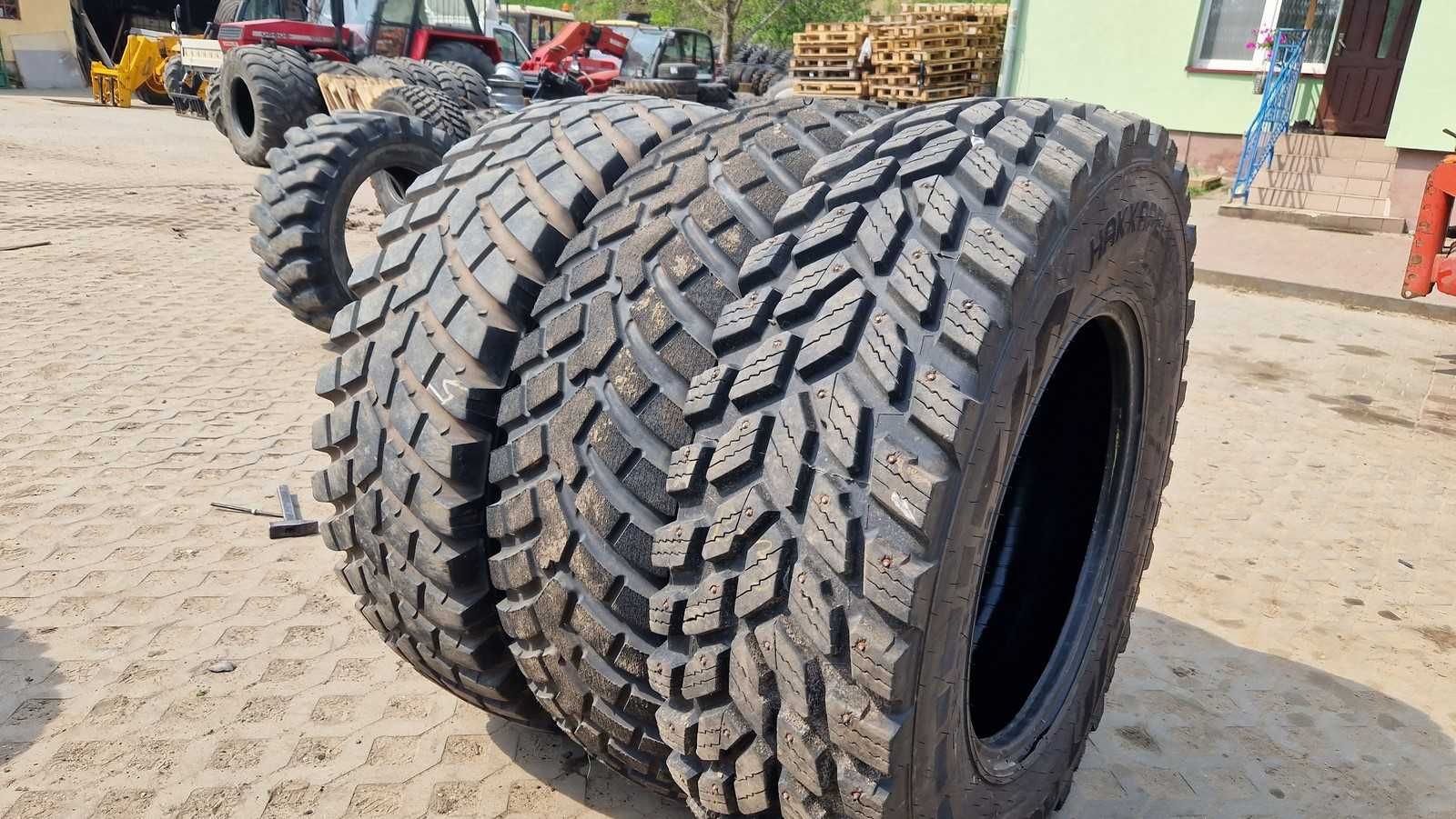 400/80r28 400/80-28 14.9r28 14.9-28 Nokian Bkt