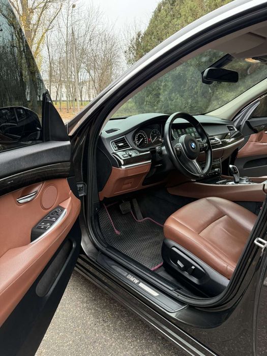 BMW 5 Series GT 2014