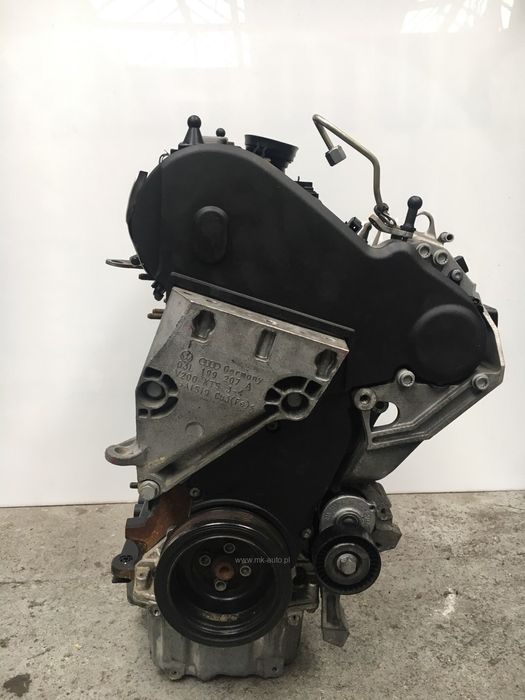 Мотор двигатель двигун 1.6 TDI CAY CAYC Skoda Volkswagen дизель 77 кВт