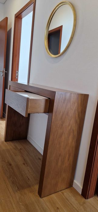 Aparador Móvel Entrada Cerejeira com duas gavetas