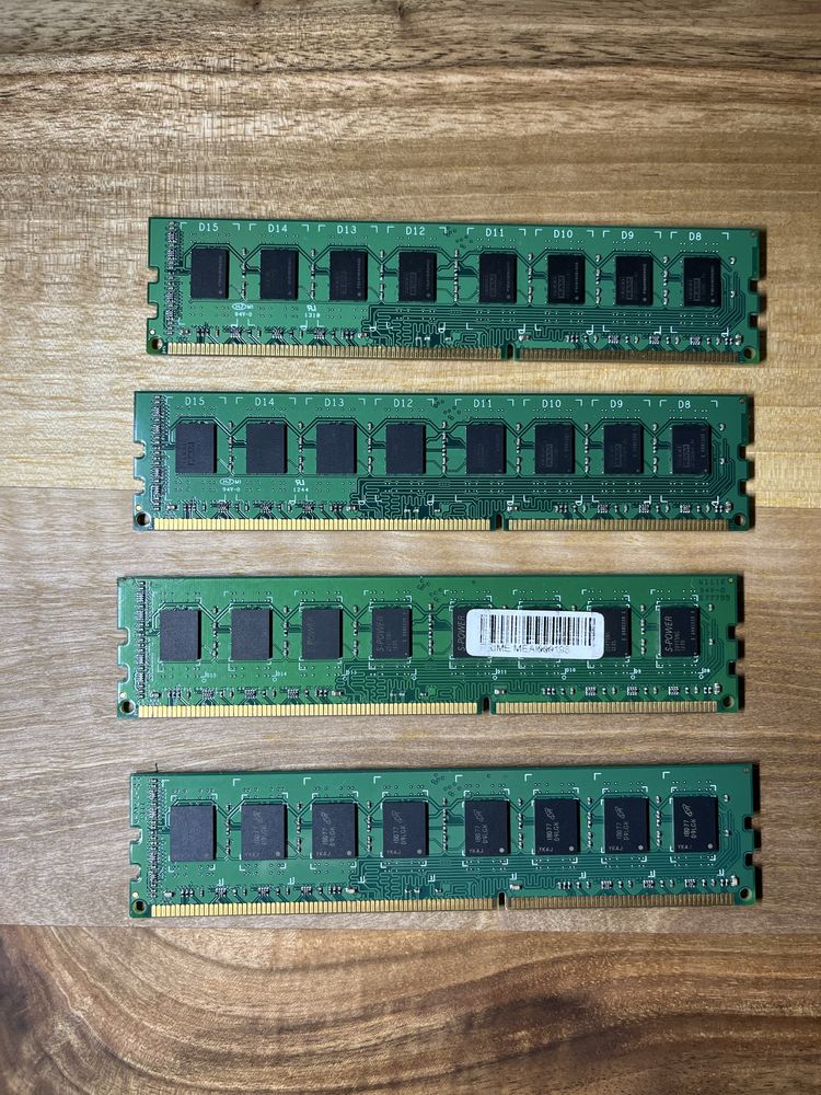 DDR3 RAM 4GB 1333MHz — комплект 16GB (4 шт.)
