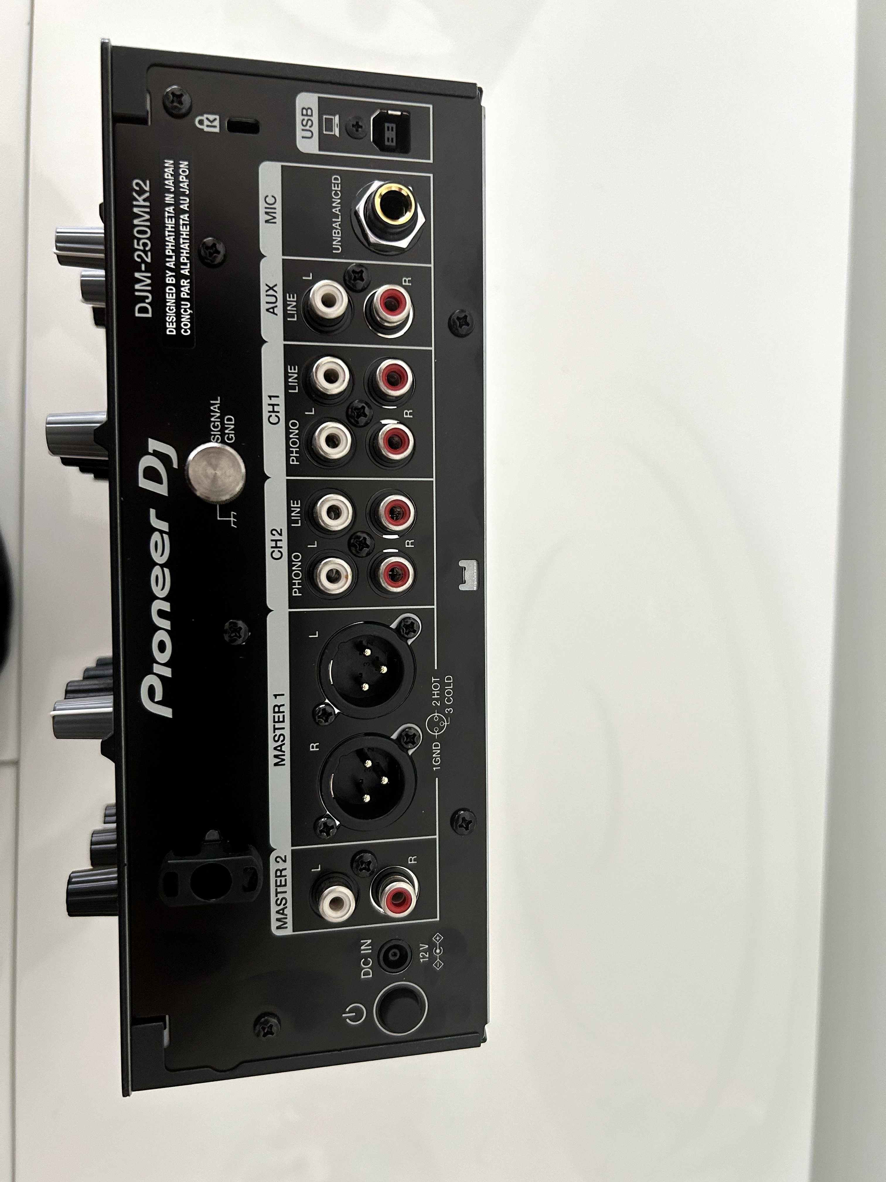 Mesa misturada Pionner DJM-250 MK2