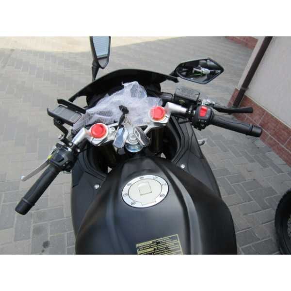 мотоцикл спарк 300-rs  2
