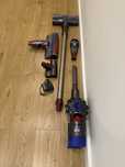 Odkurzacz Dyson V8 stan dobry