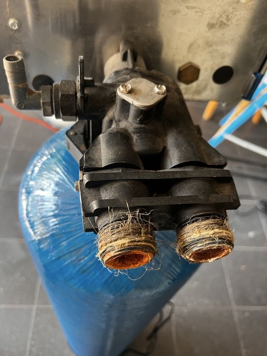 Odzelaziacz z głowicą mechaniczna