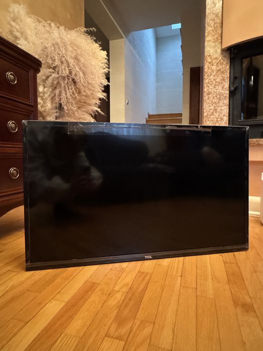 NOWY Telewizor 32” TCL