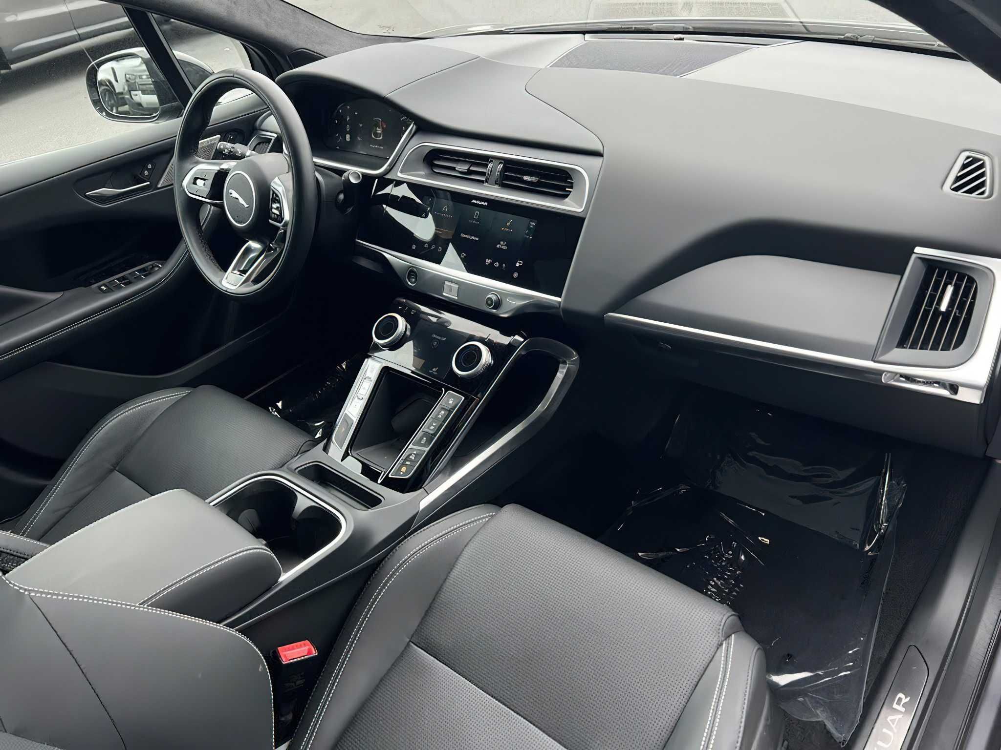Jaguar I-PACE EV400 R-Dynamic HSE 2024
