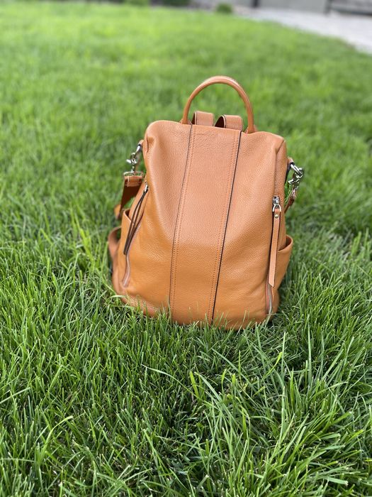 Кожаный рюкзак с защитой от кражи