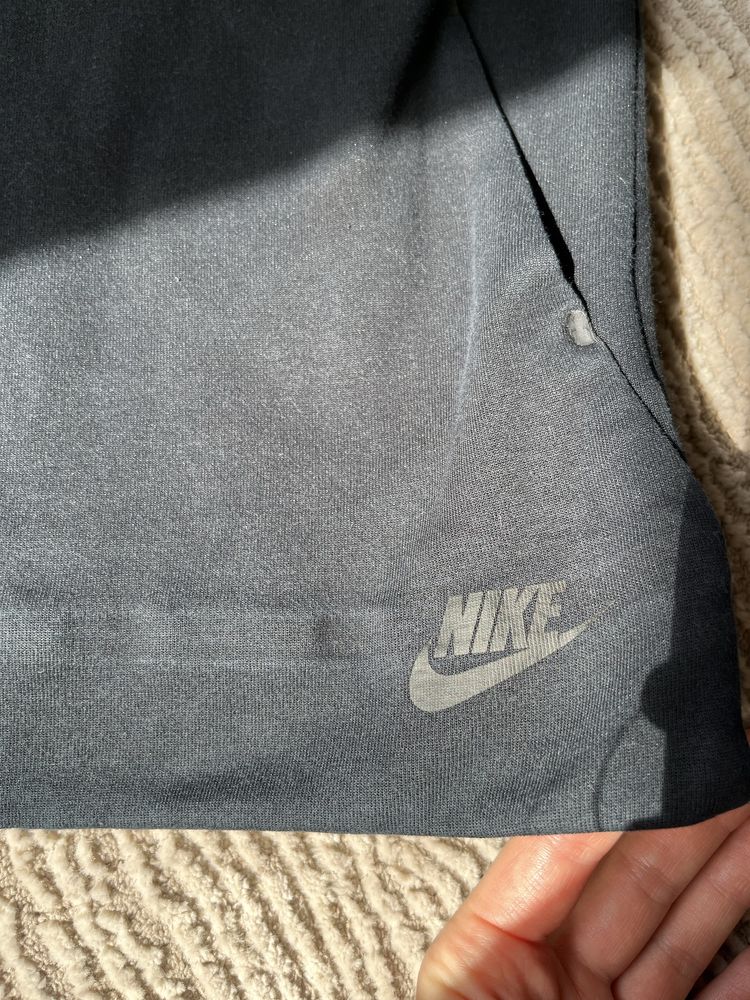 Granatowa bluza Nike rozmiar XS 34 kangurka