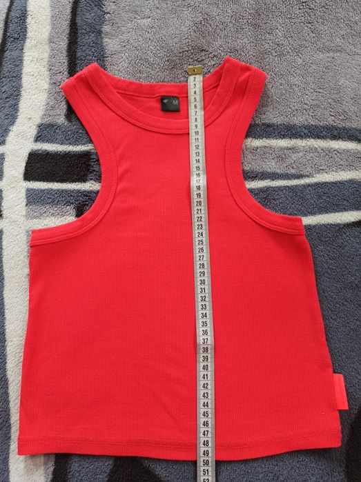 Два топа розмір М та L