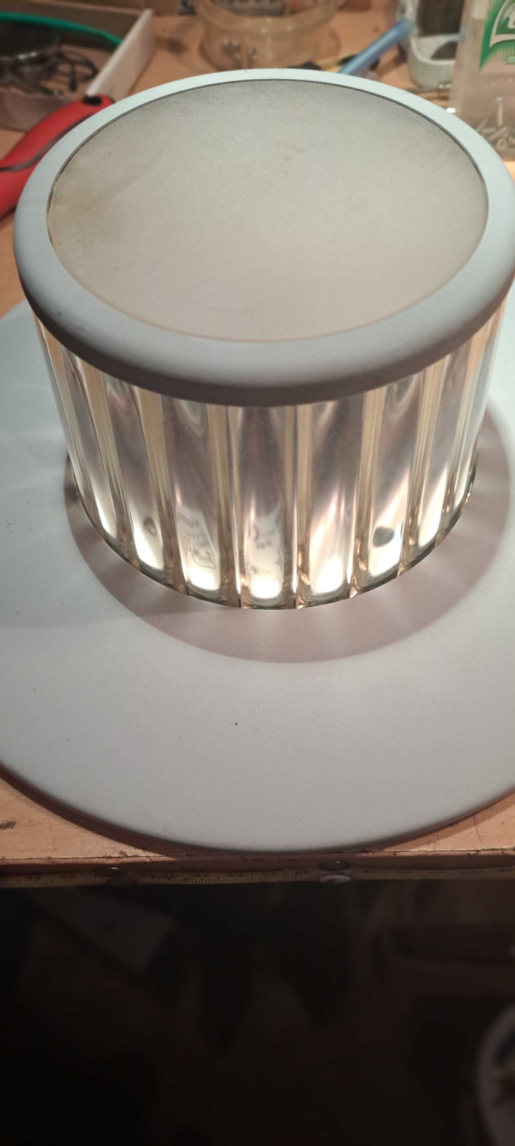 Lampy hermetyczne