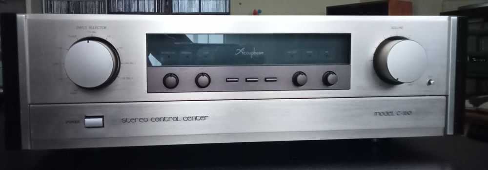 Accuphase C-260 przedwzmacniacz
