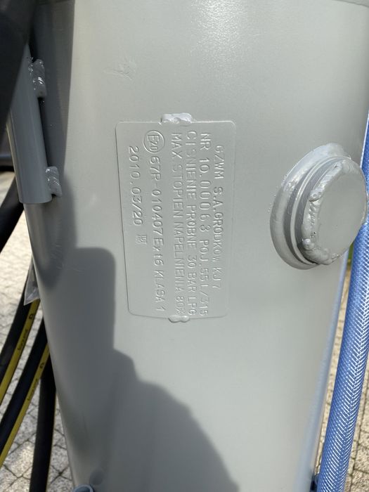 Piaskarka mobilna ciśnieniowa piaskowanie