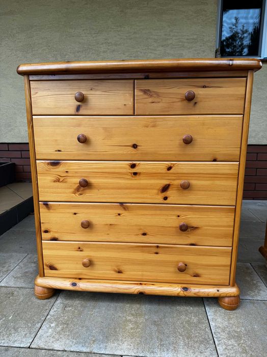 Komoda sosnowa słupek szuflady szafka szafa bieliźniarka regał drewno