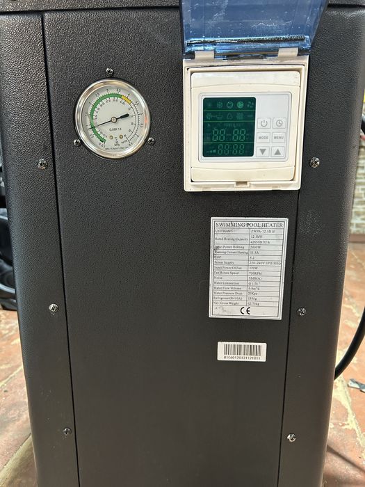 Тепловий насос нагрівач для басейна