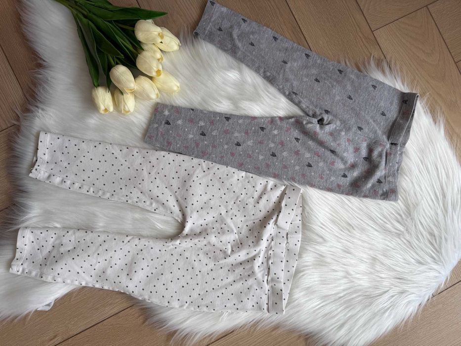 2-pak legginsów spodnie obcisłe białe w kropki szare trójkąty r. 92