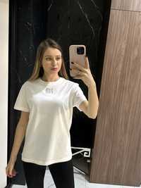 Жіноча футболка WANG Біла | Розміри S,M,L