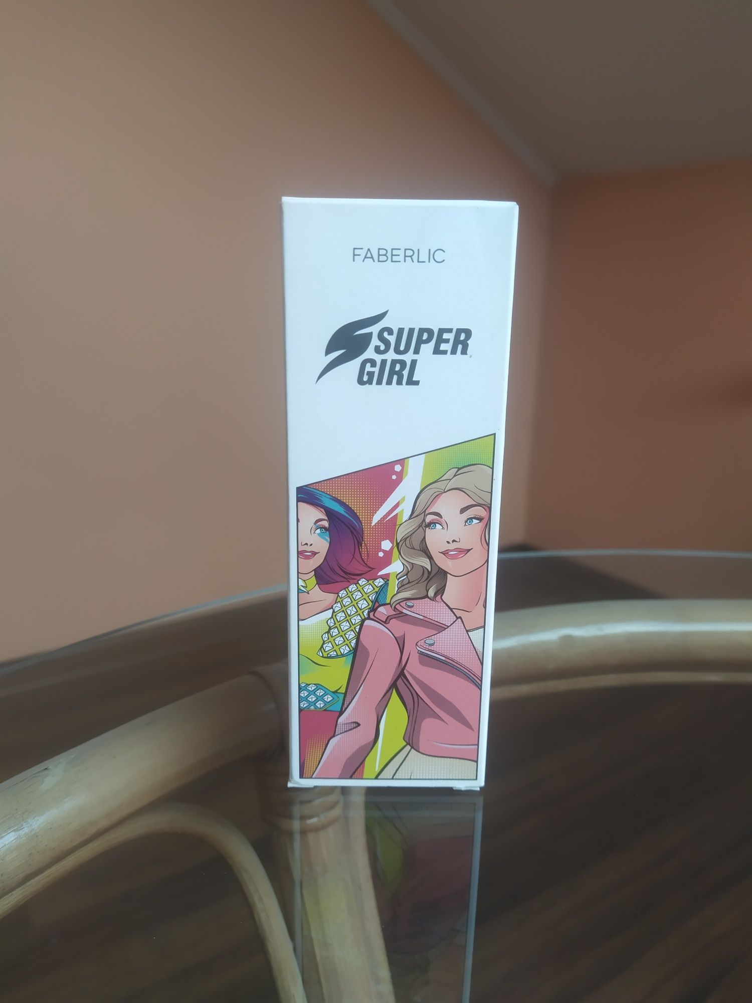 Perfumy Faberlic zapach damski super girl