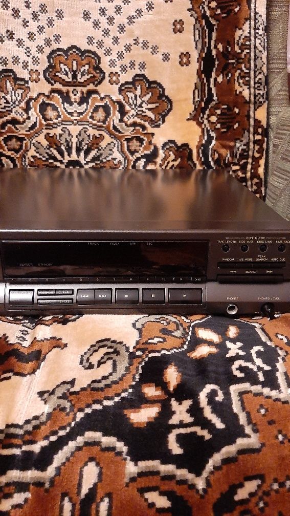 Продається програвач компакт дисків Technics SL PG 460 A