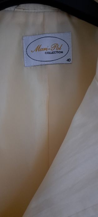 Trencz płaszcz r.40  letni wiosenny