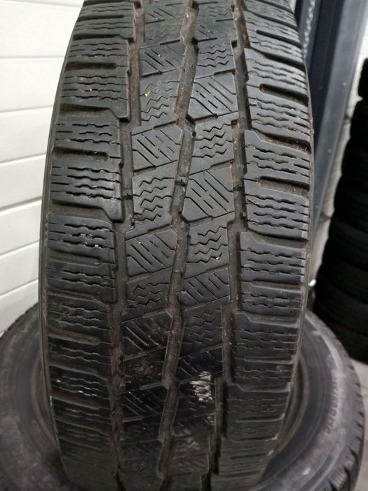 Зимові Шини БВ  215/60 R17C  MICHELIN  Agilis Alpin  Склад