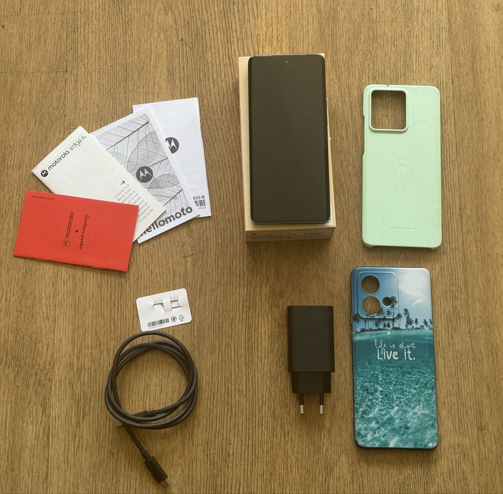 Motorola Edge 40 Neo 256GB – Stan bdb – Mały defekt klapki
